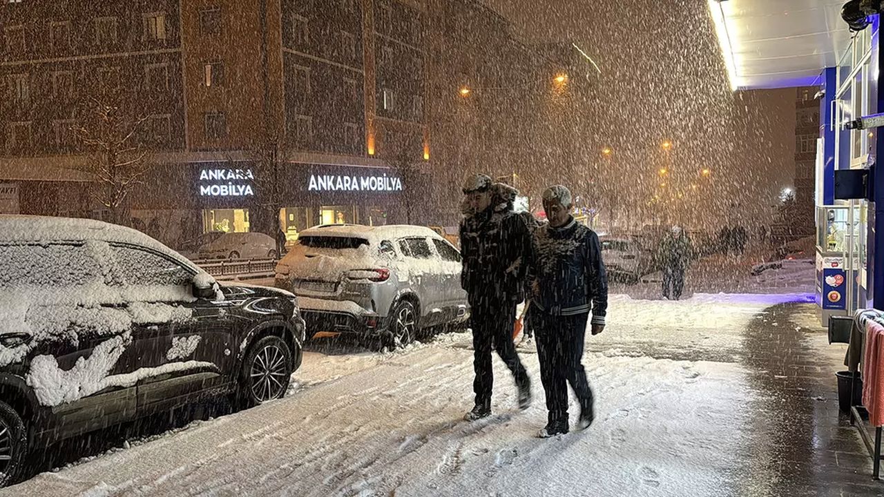 Kar ve fırtına Türkiye’yi sardı! 31 il için sarı alarm