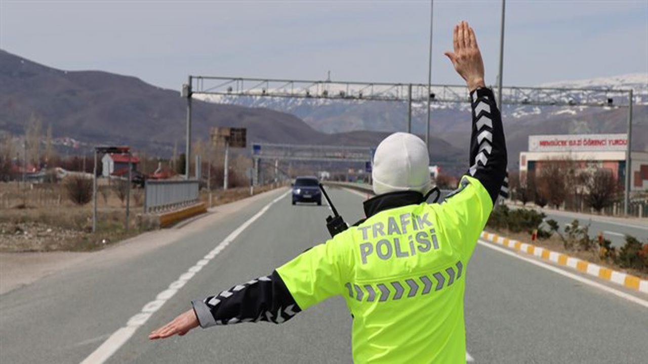 Yeni trafik cezaları Resmi Gazete’de yayımlandı